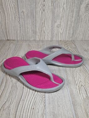 Crocs Athens Flip Flop Grey Candy Pink Sandals Womens Size 6